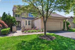 6445 Noble Road, West Bloomfield Charter Township, MI 48322