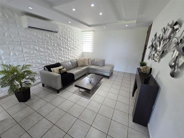 229 CHALETS DE LA PLAYA 229, Vega Baja, PR 00693