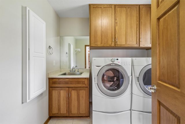 904 Cottage Street, Adel, IA 50003