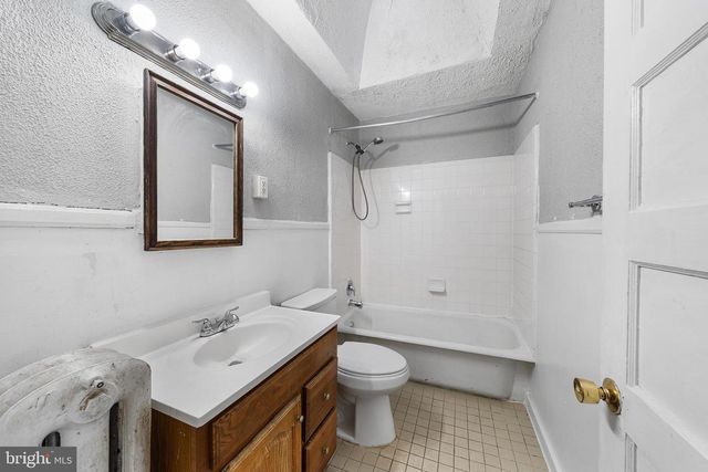 7139 GREENWOOD AVE, Upper Darby, PA 19082