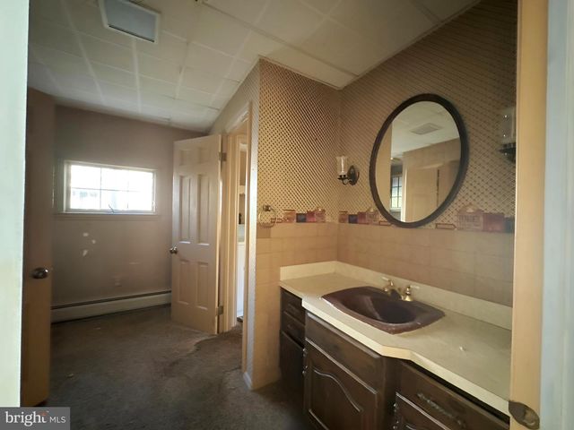 251 N COLUMBIA ST, Tamaqua, PA 18252