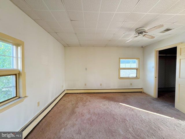 251 N COLUMBIA ST, Tamaqua, PA 18252