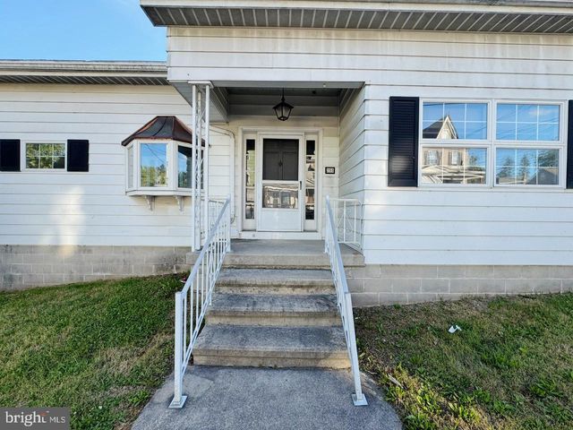 251 N COLUMBIA ST, Tamaqua, PA 18252