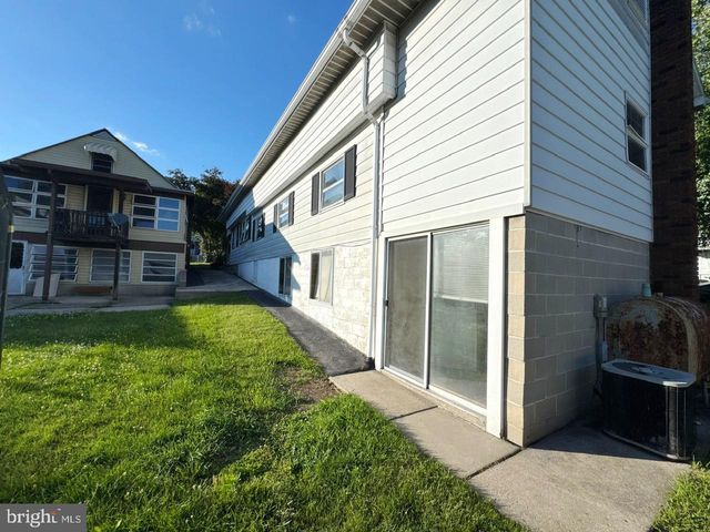 251 N COLUMBIA ST, Tamaqua, PA 18252