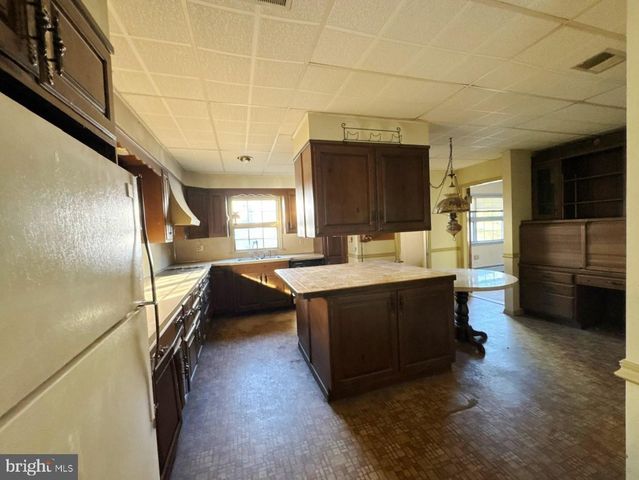 251 N COLUMBIA ST, Tamaqua, PA 18252