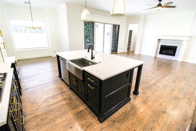 405 Braxton Way, Yukon, OK 73099