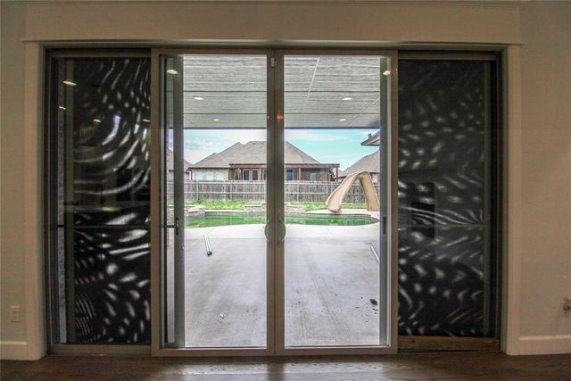 405 Braxton Way, Yukon, OK 73099