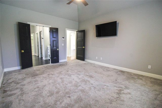 405 Braxton Way, Yukon, OK 73099