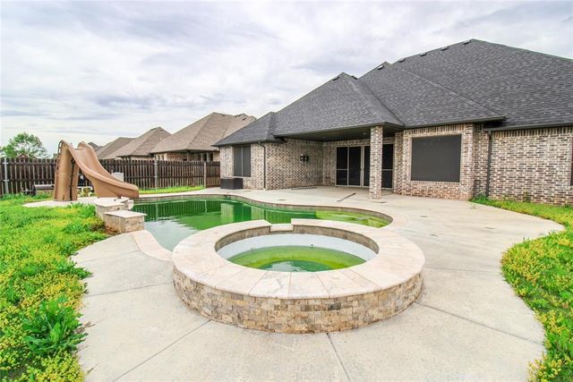 405 Braxton Way, Yukon, OK 73099