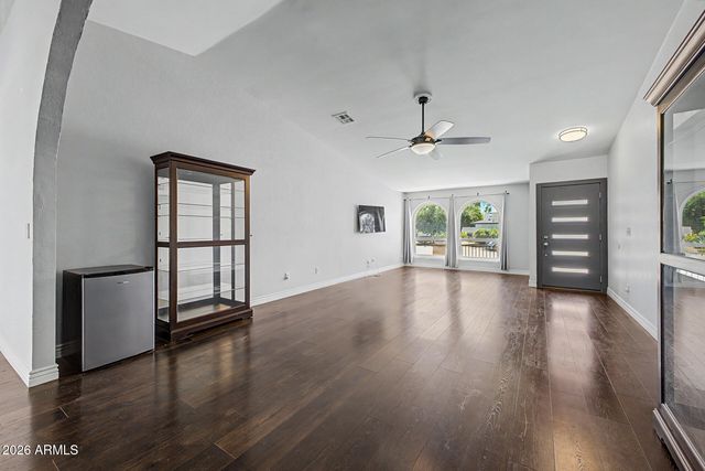 5828 E LUDLOW Drive, Scottsdale, AZ 85254