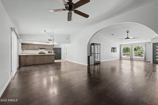 5828 E LUDLOW Drive, Scottsdale, AZ 85254