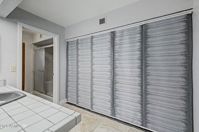 5828 E LUDLOW Drive, Scottsdale, AZ 85254