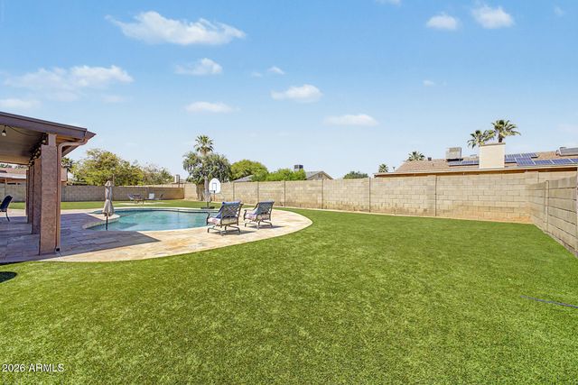 5828 E LUDLOW Drive, Scottsdale, AZ 85254