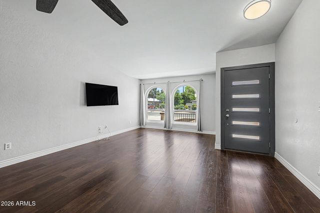 5828 E LUDLOW Drive, Scottsdale, AZ 85254