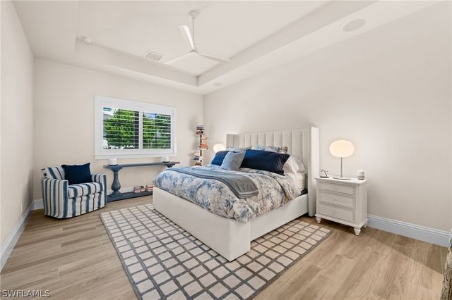 9172 Mercato LN, Naples, FL 34108