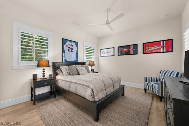 9172 Mercato LN, Naples, FL 34108