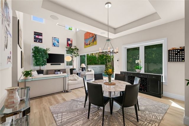 9172 Mercato LN, Naples, FL 34108