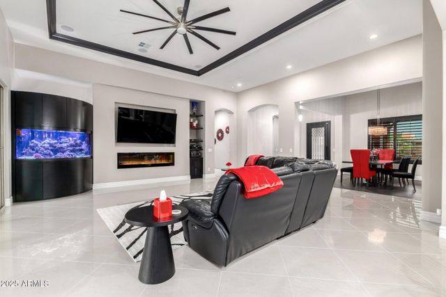 6017 S MARIN Court, Gilbert, AZ 85298