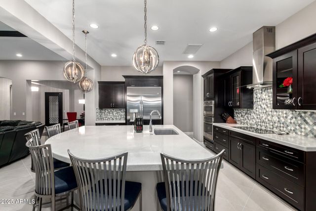 6017 S MARIN Court, Gilbert, AZ 85298