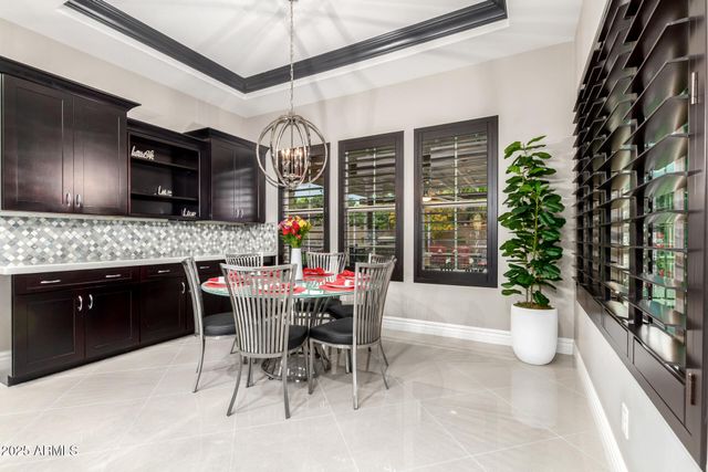 6017 S MARIN Court, Gilbert, AZ 85298