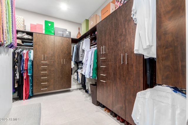 6017 S MARIN Court, Gilbert, AZ 85298