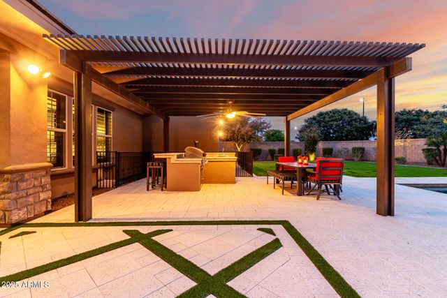 6017 S MARIN Court, Gilbert, AZ 85298