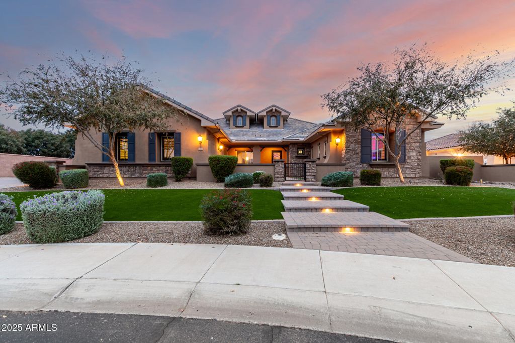 6017 S MARIN Court, Gilbert, AZ 85298