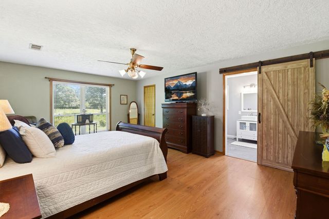 280 Mcgehee Road, Willis, TX 77378