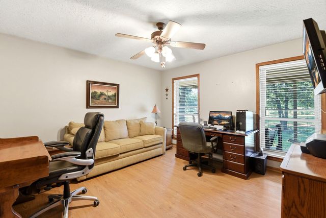 280 Mcgehee Road, Willis, TX 77378