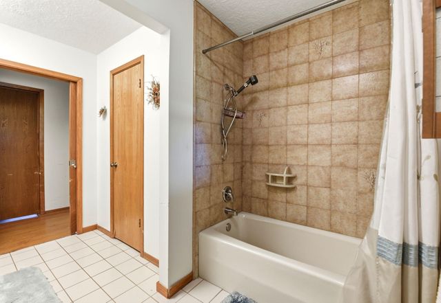 280 Mcgehee Road, Willis, TX 77378