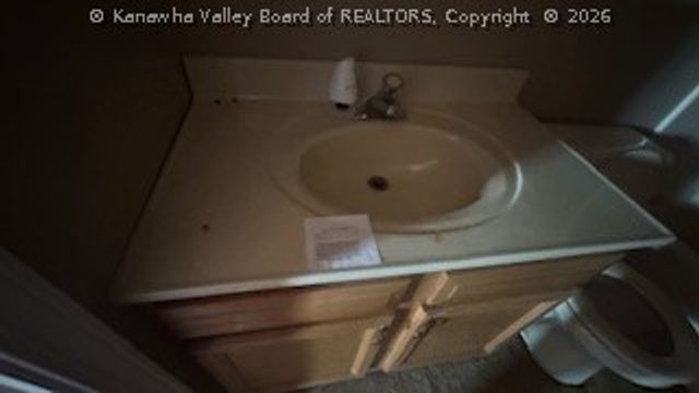 779 COOPERS CREEK Road, Charleston, WV 25312