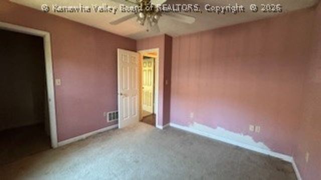 779 COOPERS CREEK Road, Charleston, WV 25312