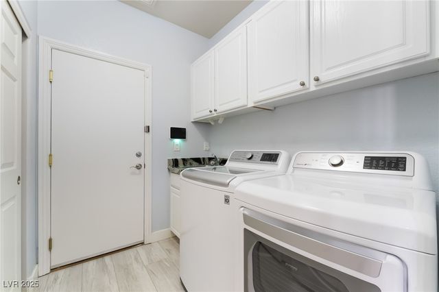 2413 Gold Camp Street, Henderson, NV 89002