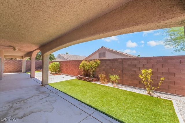 2413 Gold Camp Street, Henderson, NV 89002