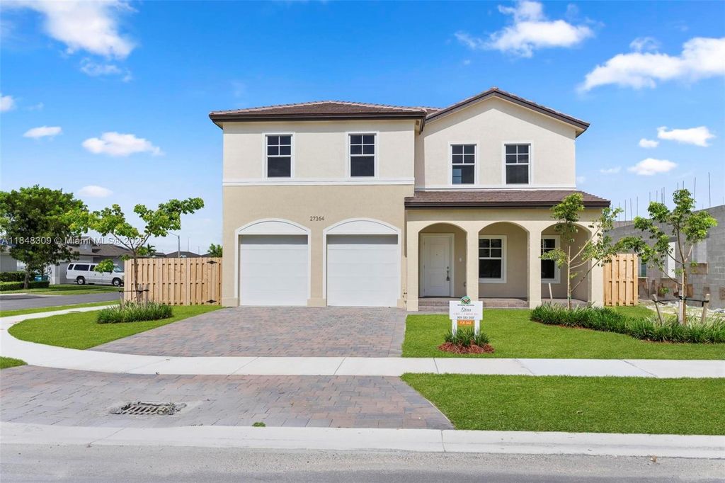 27364 SW 133rd Path, Unincorporated Dade County, FL 33032