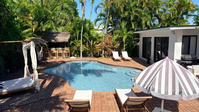 245 N Tradewinds Avenue, Lauderdale By The Sea, FL 33308