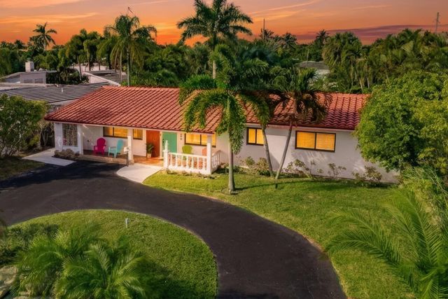 245 N Tradewinds Avenue, Lauderdale By The Sea, FL 33308