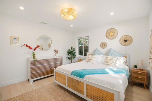 245 N Tradewinds Avenue, Lauderdale By The Sea, FL 33308