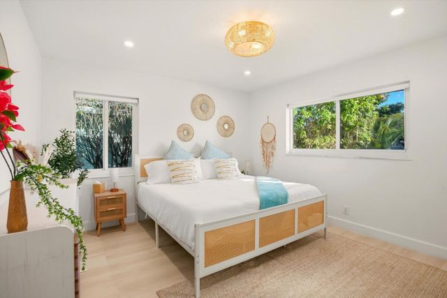 245 N Tradewinds Avenue, Lauderdale By The Sea, FL 33308