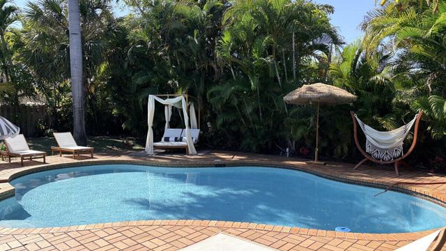 245 N Tradewinds Avenue, Lauderdale By The Sea, FL 33308