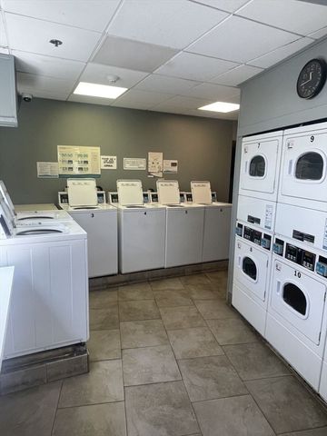 12 Stoneholm St 420, Boston, MA 02155