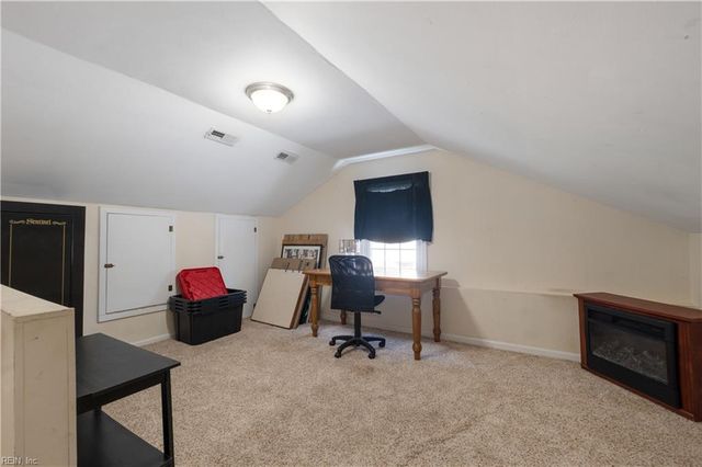 2736 Horseshoe DR, Chesapeake, VA 23322