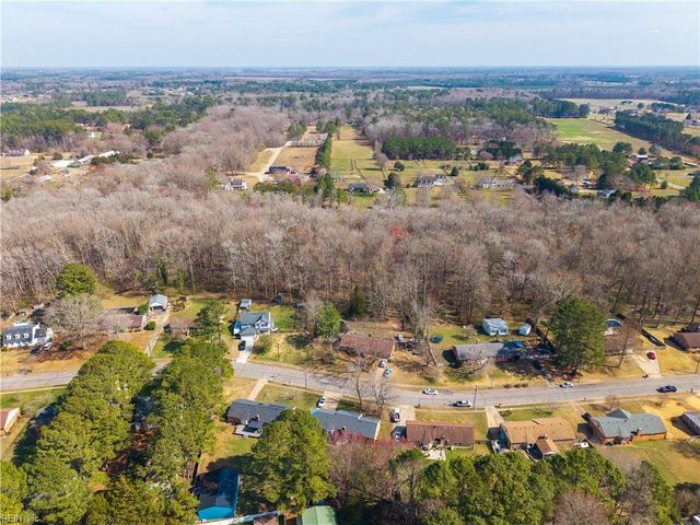 2736 Horseshoe DR, Chesapeake, VA 23322