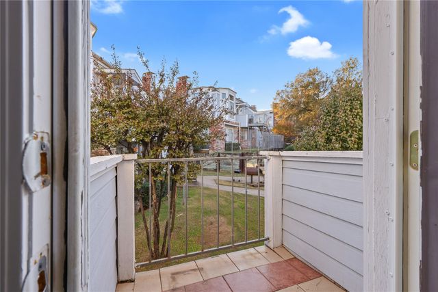 3404 Country Club Drive W 264, Irving, TX 75038