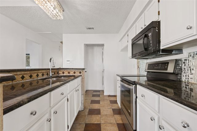 3404 Country Club Drive W 264, Irving, TX 75038