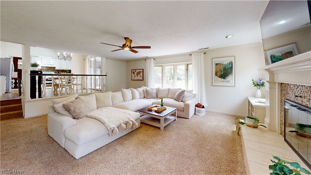 5275 Lenore Drive, Mentor, OH 44060