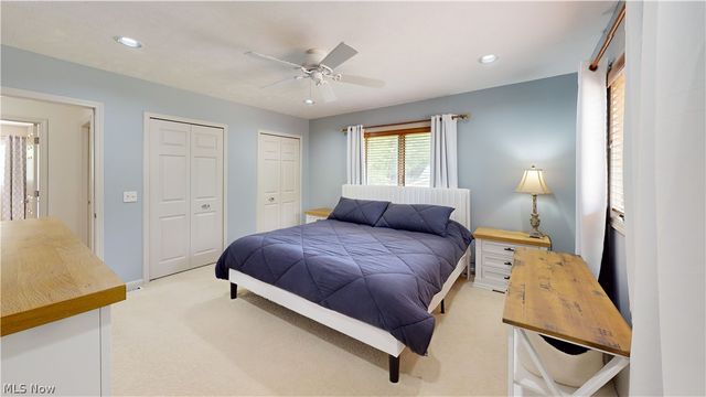 5275 Lenore Drive, Mentor, OH 44060