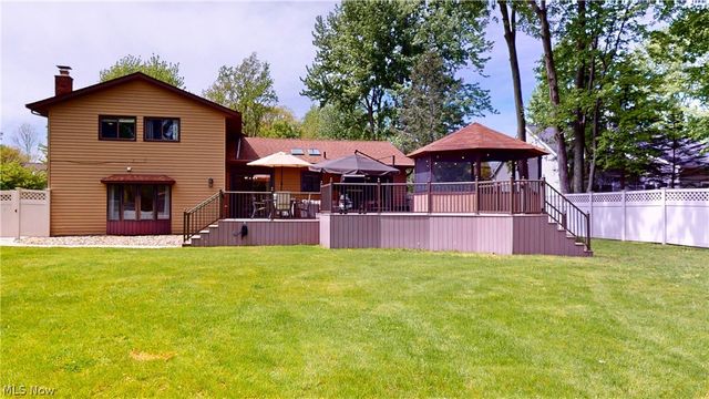 5275 Lenore Drive, Mentor, OH 44060
