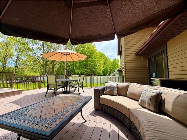 5275 Lenore Drive, Mentor, OH 44060