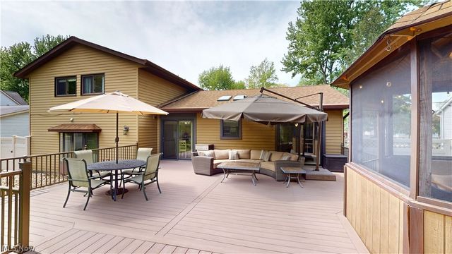 5275 Lenore Drive, Mentor, OH 44060